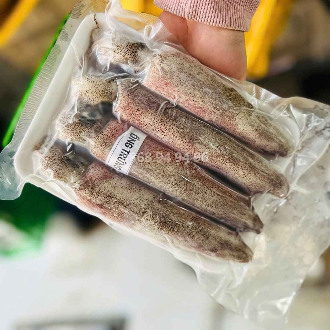 muc-ong-trung-to-gia-re-tai-hcm-hai-san-tu-ghe